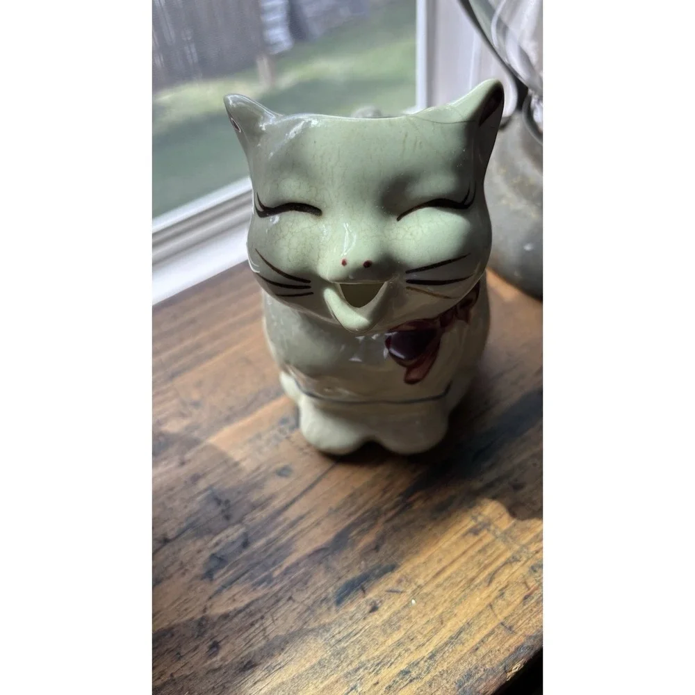 Vintage Shawnee Puss 'n Boots Kitty Cat Creamer Pitcher USA Patented Signed Cat